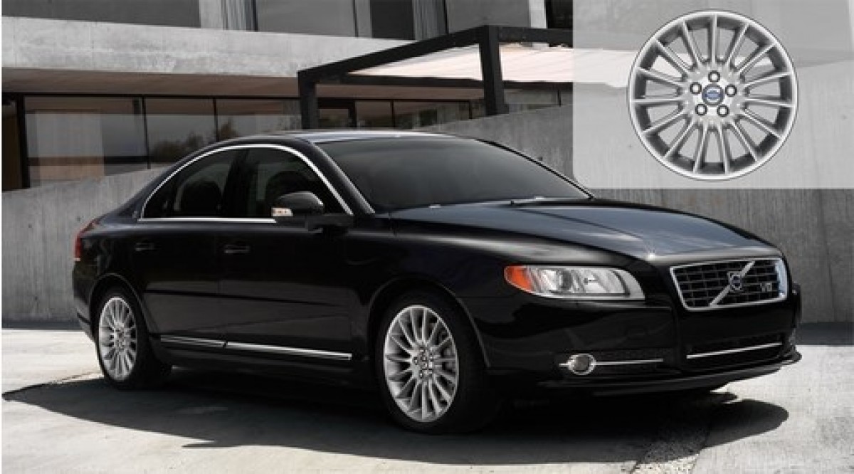 Volvo Wheel Balius - Silver Bright - 30748350 | Volvo Dealer