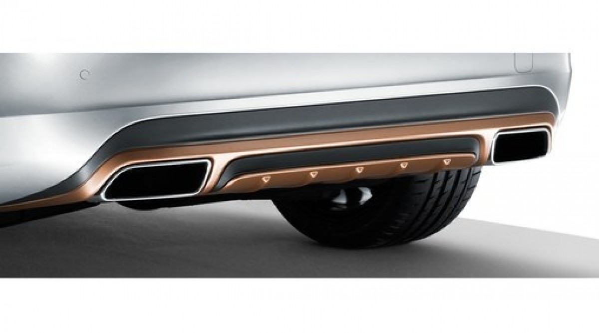 Volvo Rear Air Diffuser - Primed - 31373770 | Volvo Dealer Accessories