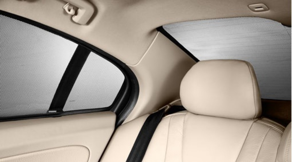 Volvo S60 Sunshade Rear Window - 31399202 | Volvo Dealer Accessories