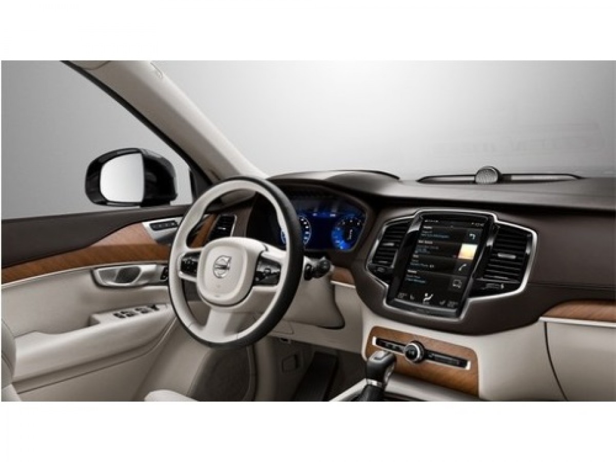 Genuine Volvo XC90 Metal Mesh Aluminum Decor Panel Doors - Audio Level 3