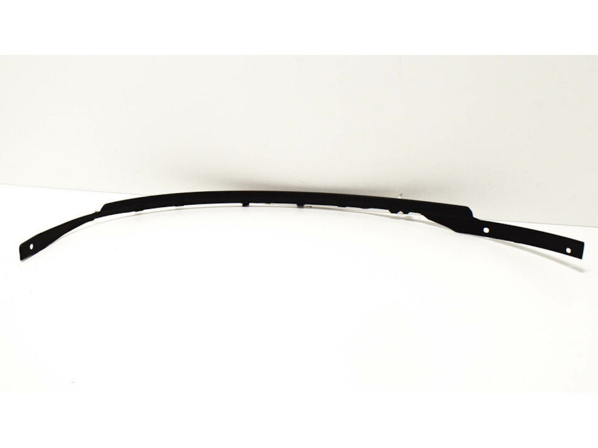 Volvo Wheel Arch Molding Right Front - 32216424 | Volvo