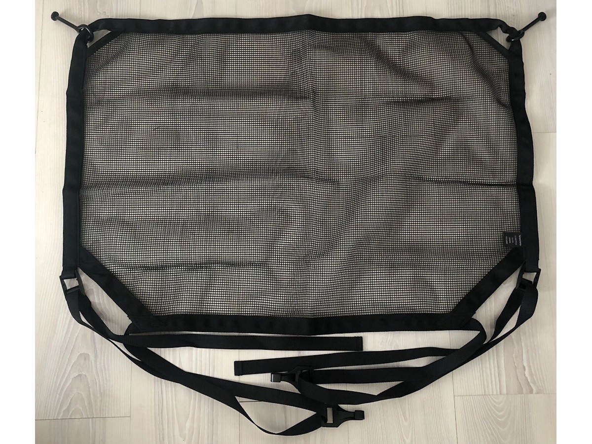Volvo Protective Nylon Net Black - 32353973 | Volvo Dealer